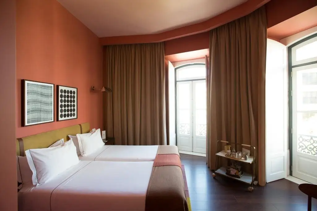 VINTAGE HOTEL AND SPA.jpg