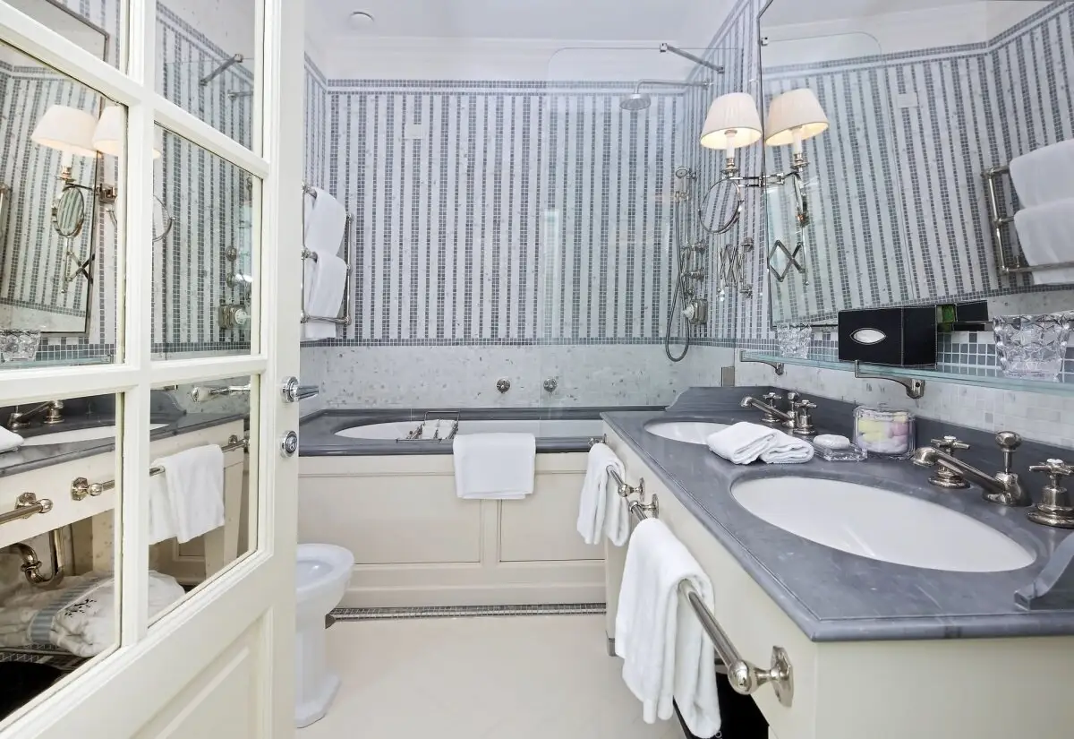 Classic Room at J.K. Place Capri