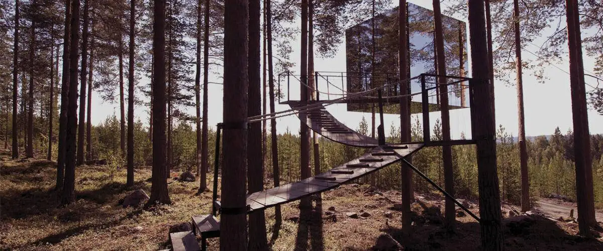 The Mirrorcube at Treehotel
