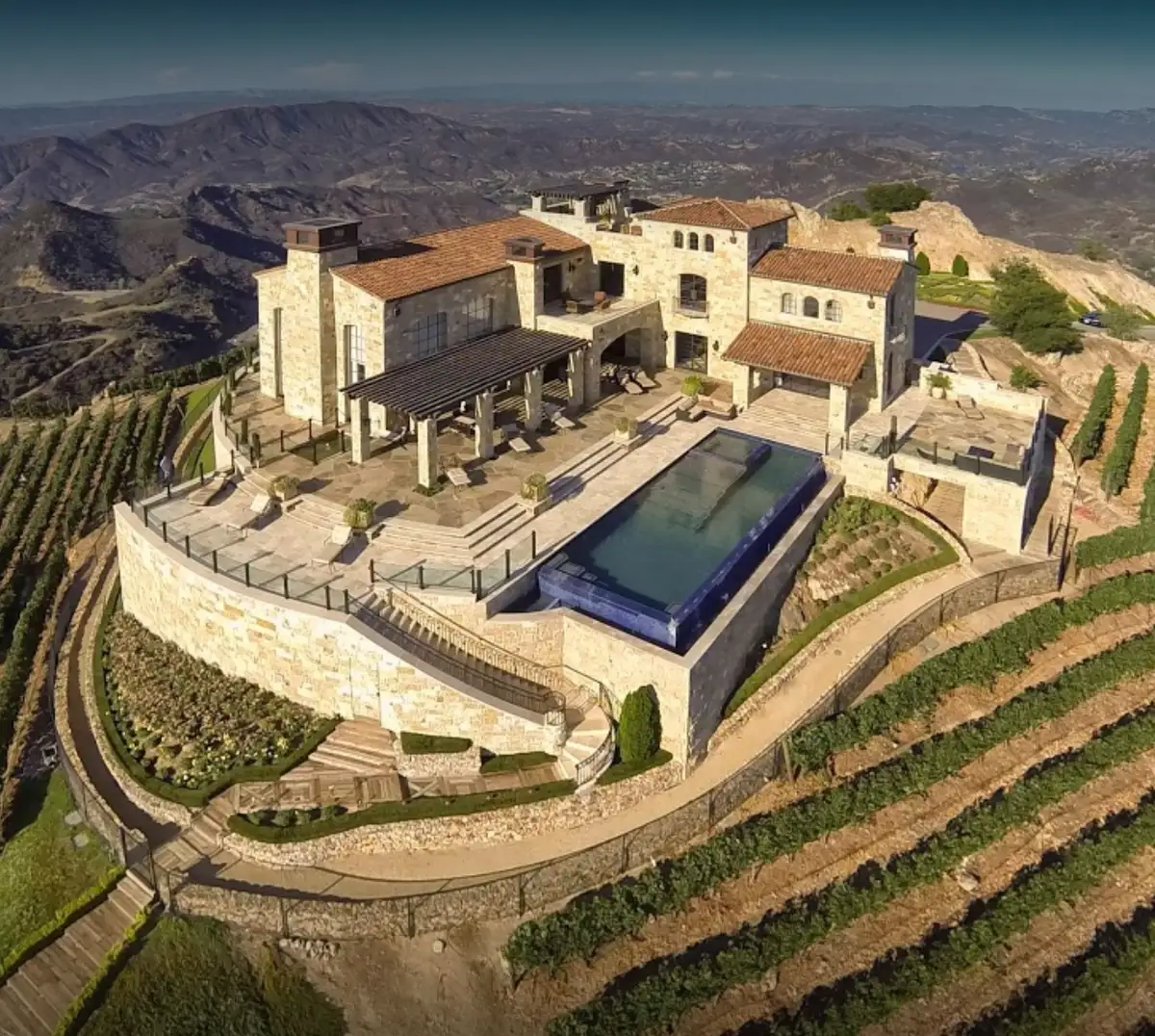 Malibu Rocky Oaks Estate Vineyards