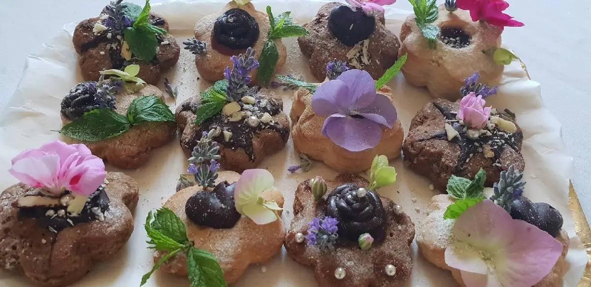 PATRIZIA 2018 #1 BISCOTTI.jpg
