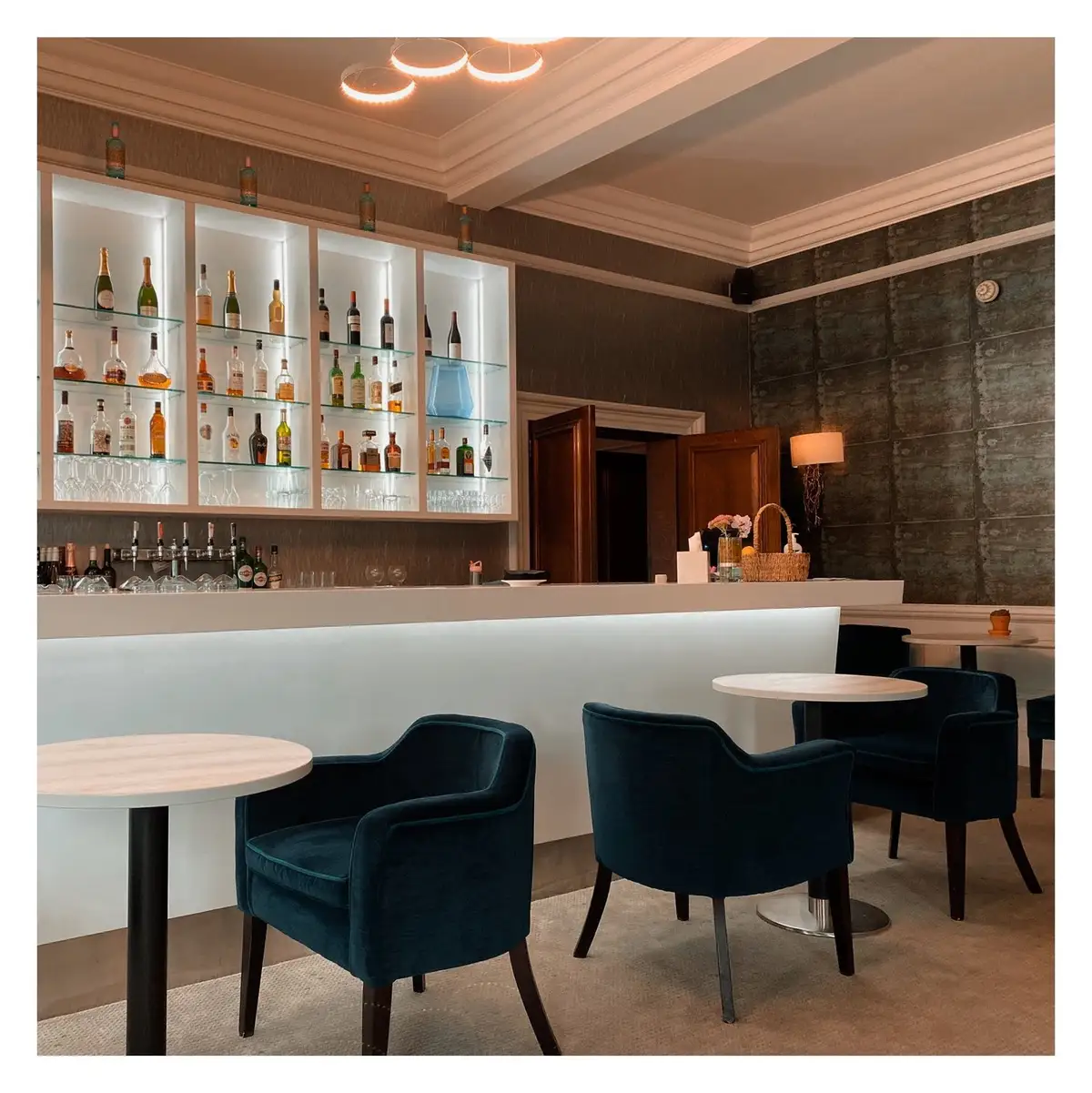 1905 Bar at Barnett Hill