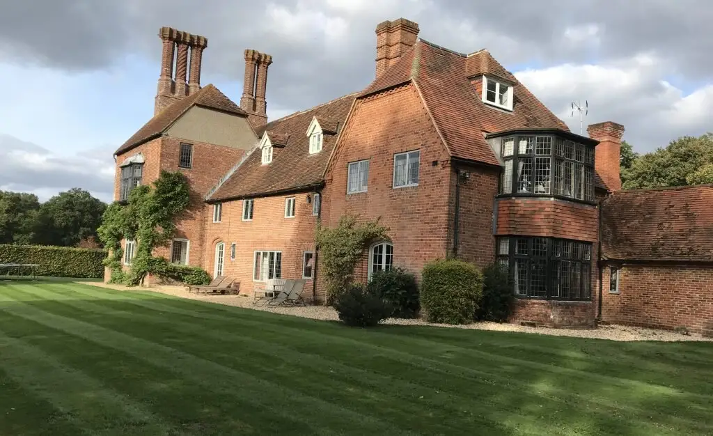 Borough Court, Hampshire
