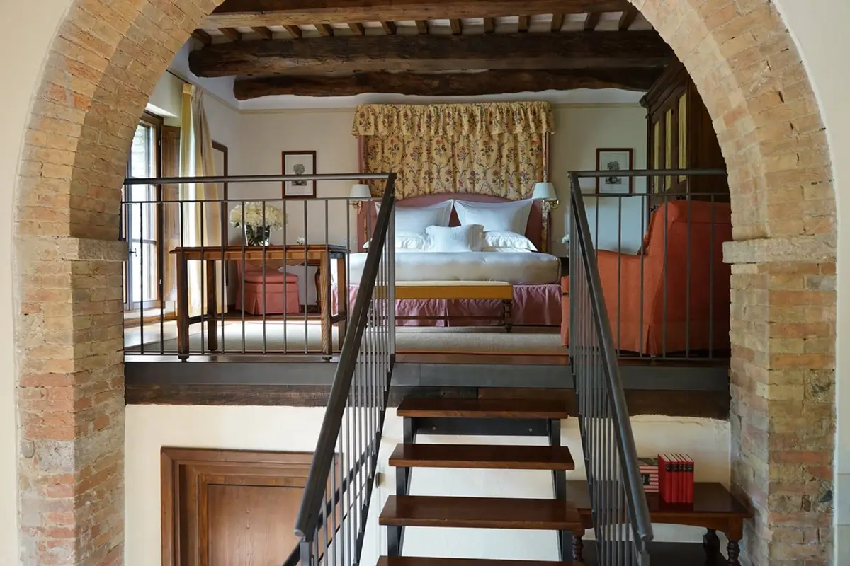 Castello Banfi Il Borgo