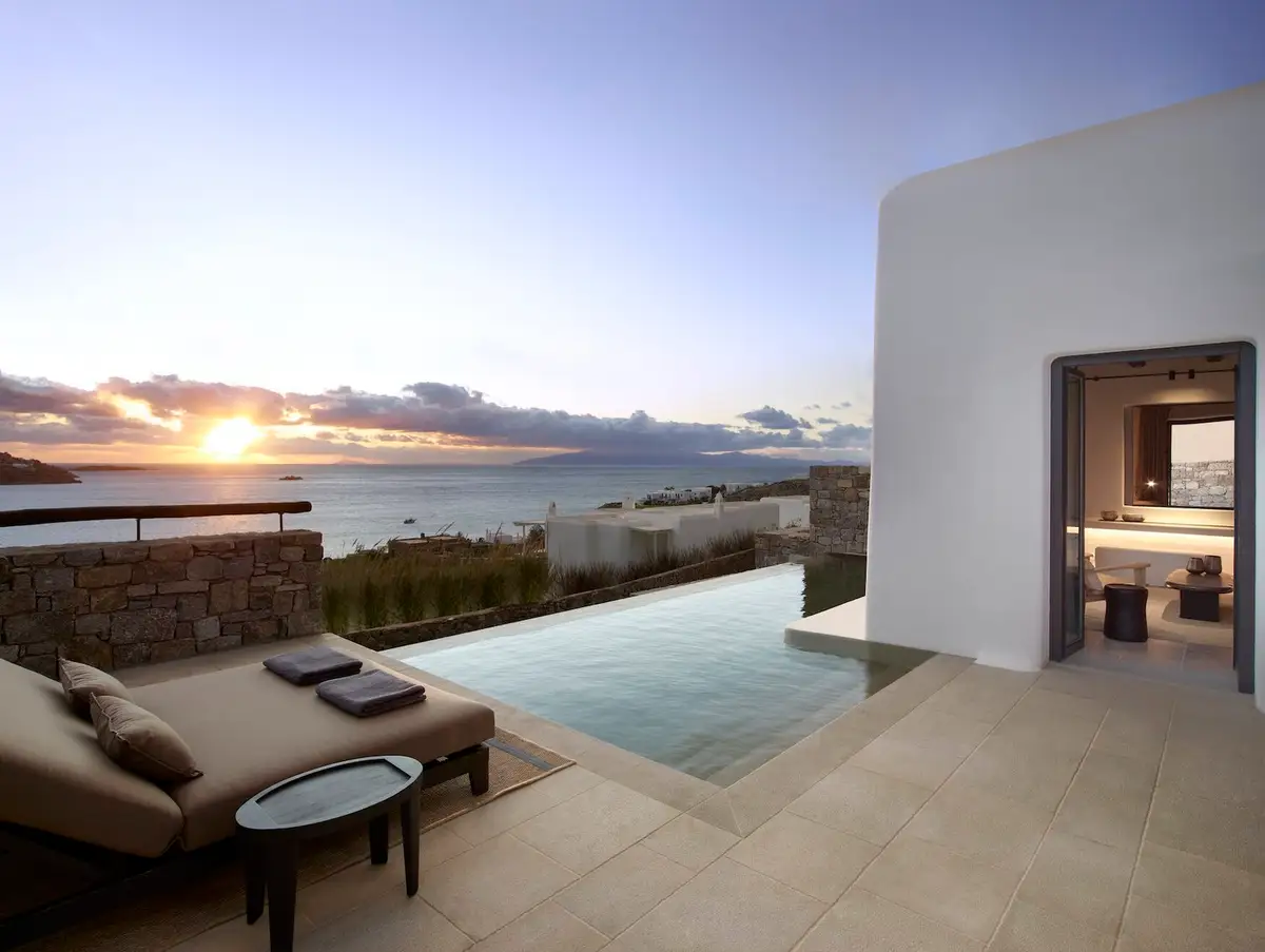 Kalesma Suite - Pool - Sunrise.jpg