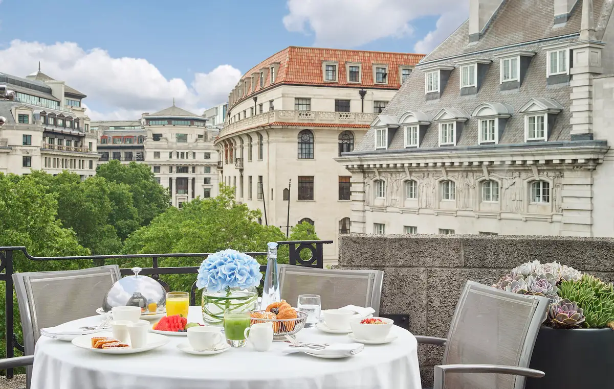 OA_Signature Suite_Terrace_037.jpg.jpg