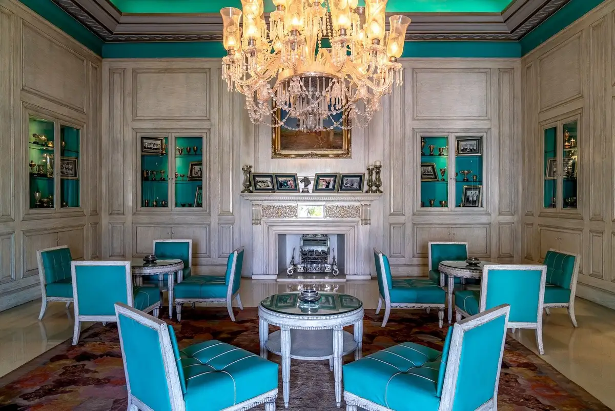 5. The Polo Bar - Rajmahal Palace RAAS Jaipur x AG.jpg