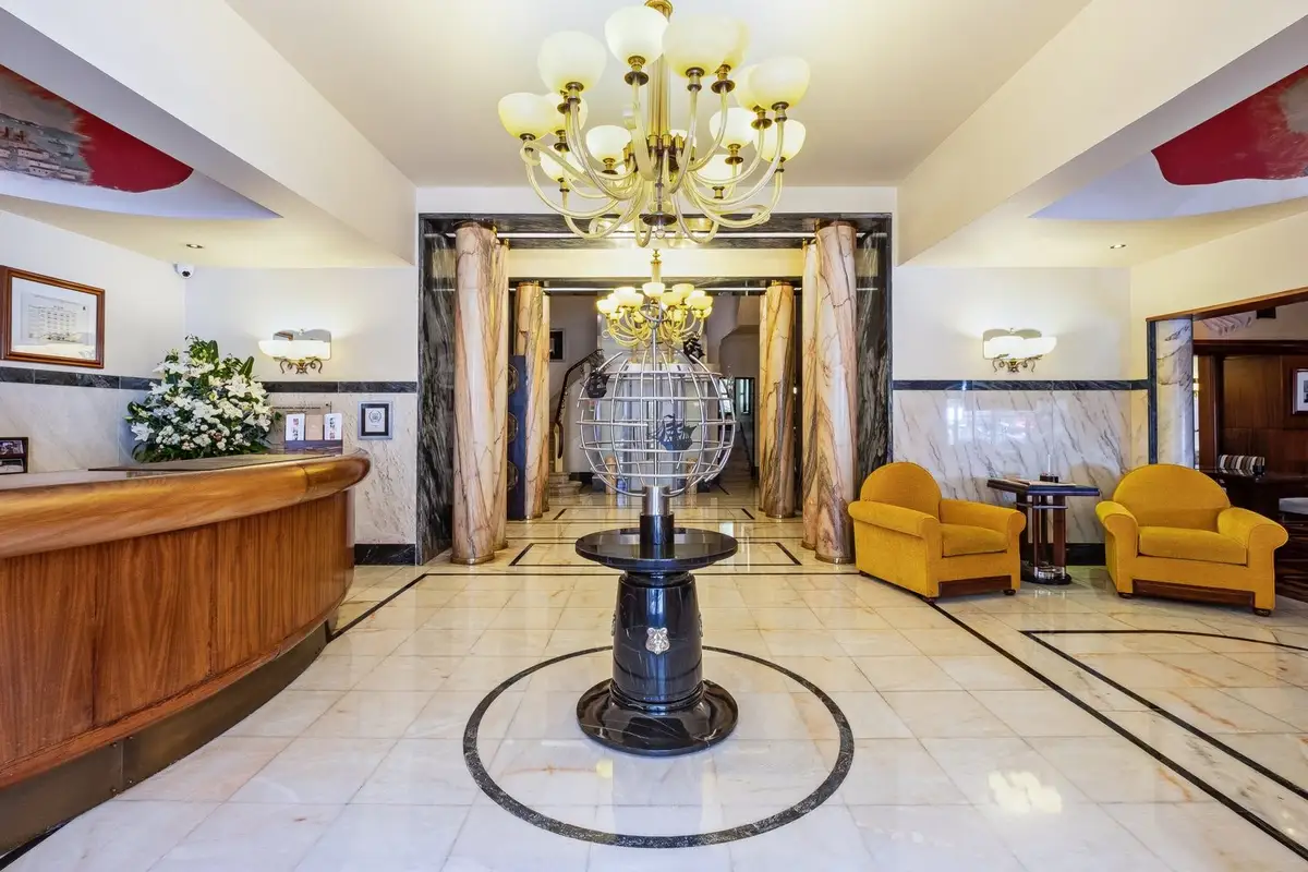Hotel_Britania-Reception.jpg