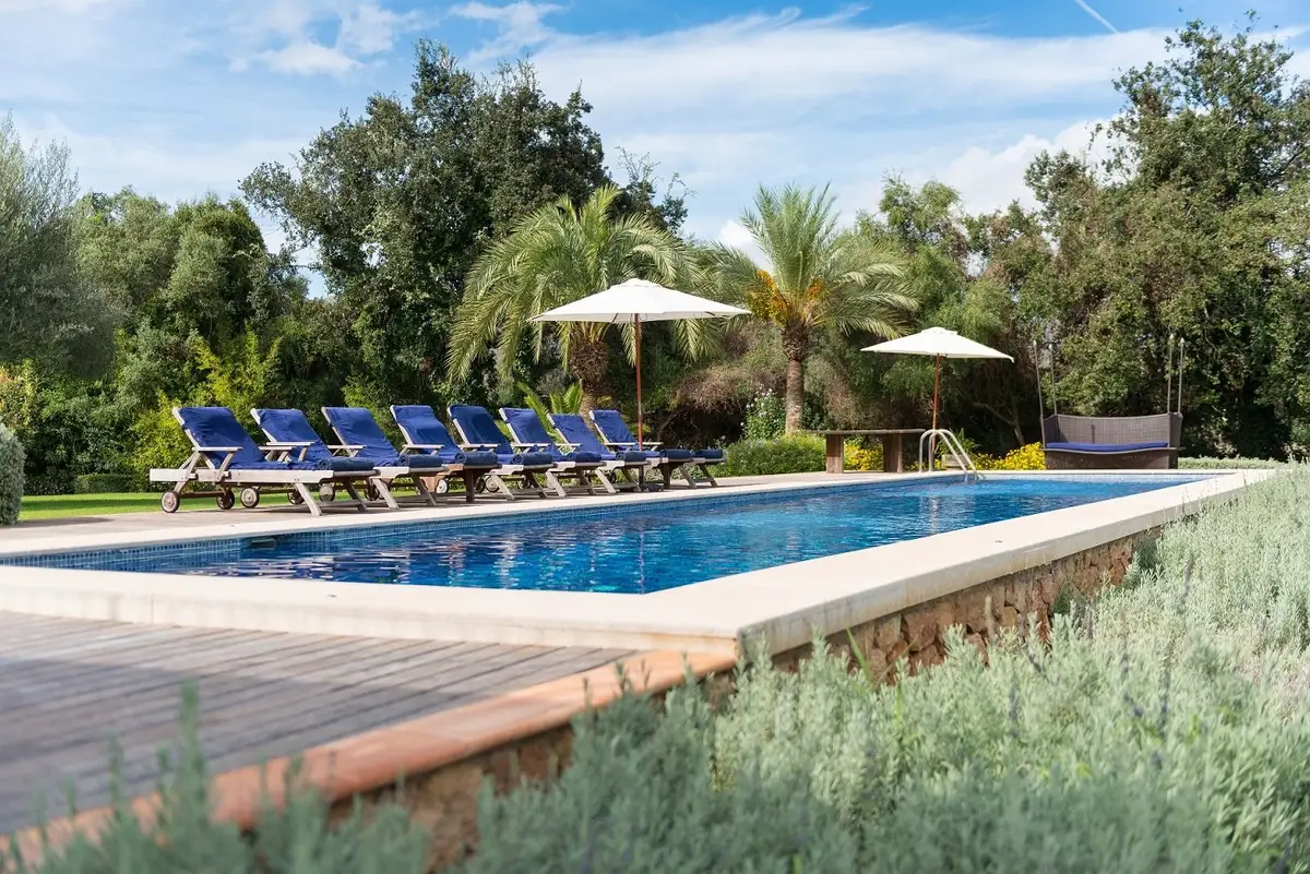 villa can totxa pool.jpeg