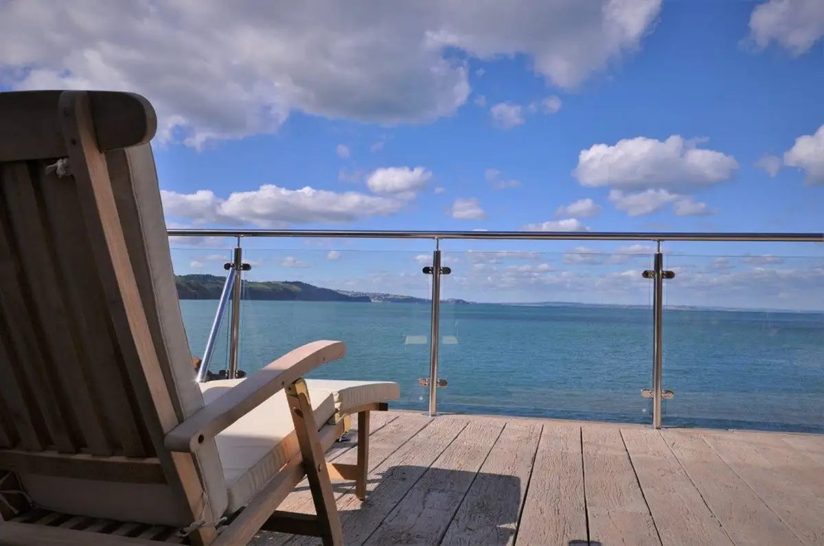 Beach Suite 6.jpg