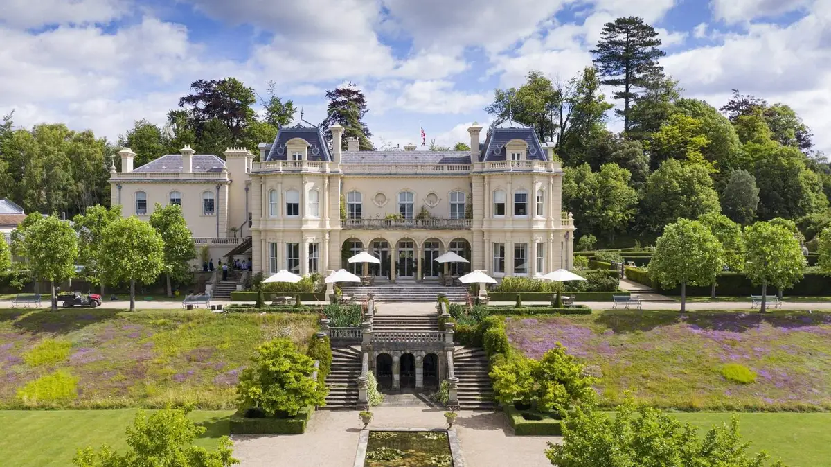 Beaverbrook, Surrey
