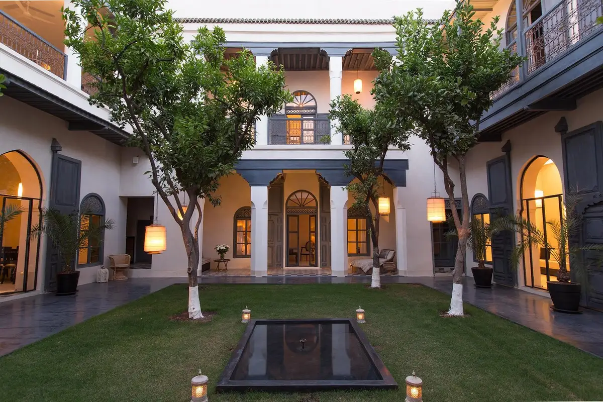 Patio_09_bdef.jpg