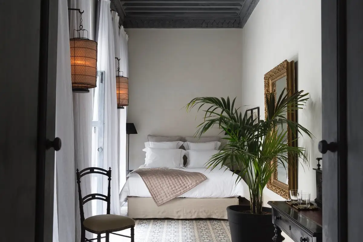 Junior Suite 2.jpg