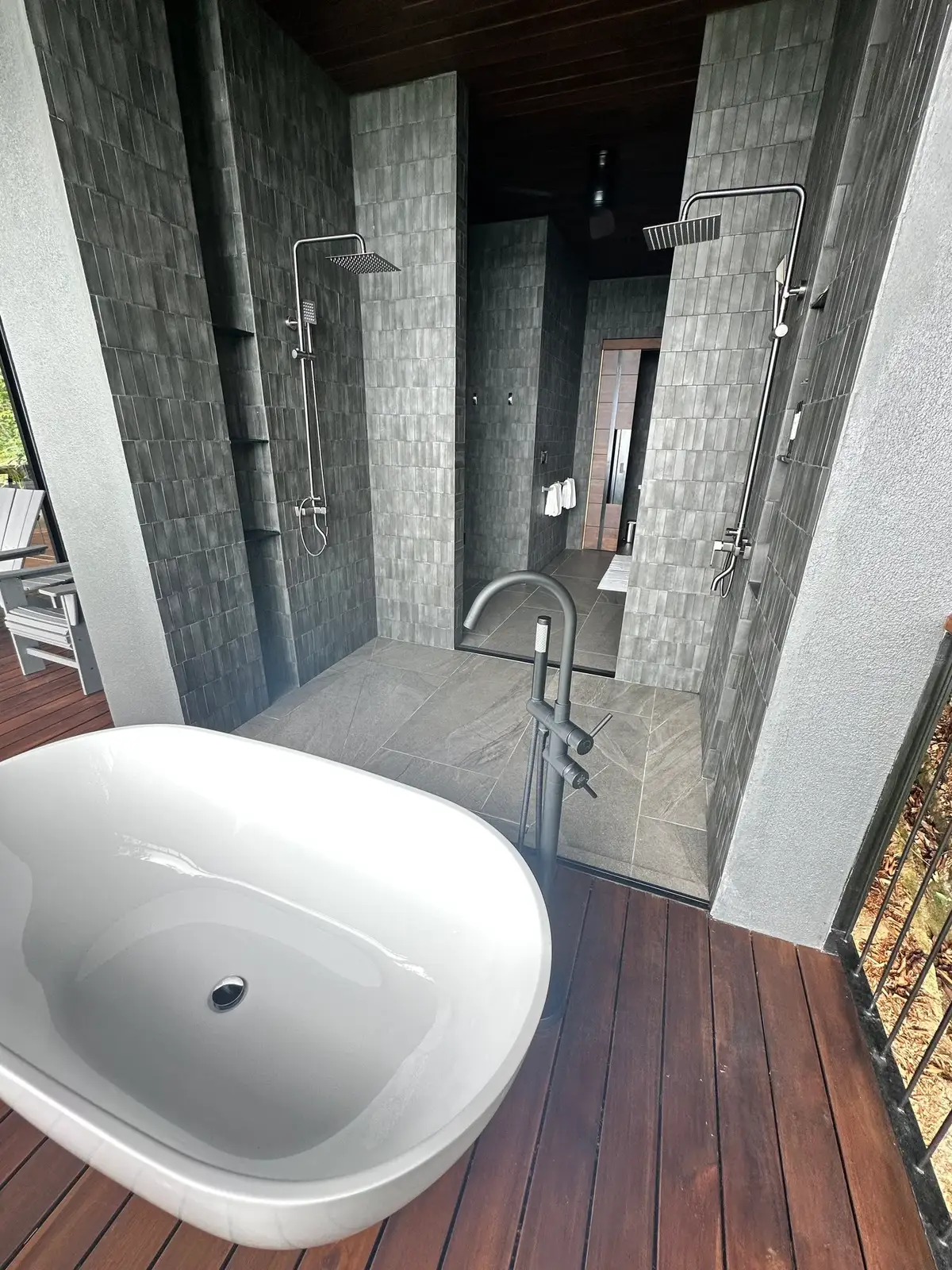 Bath.jpg