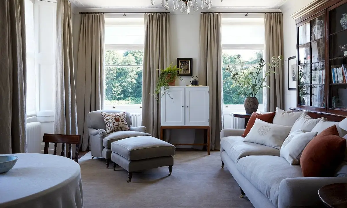room_feature_retina_desktop (2).jpg