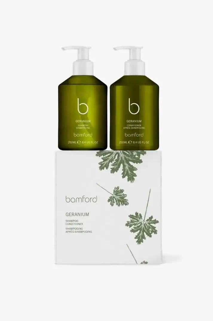 geranium_hair_duo.webp