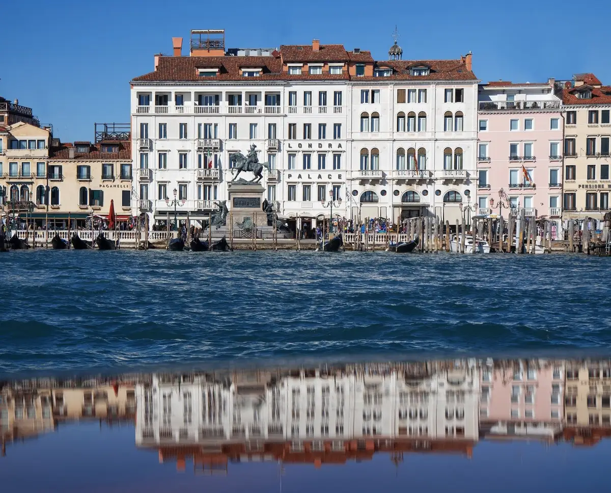 Londra Palace, Venice